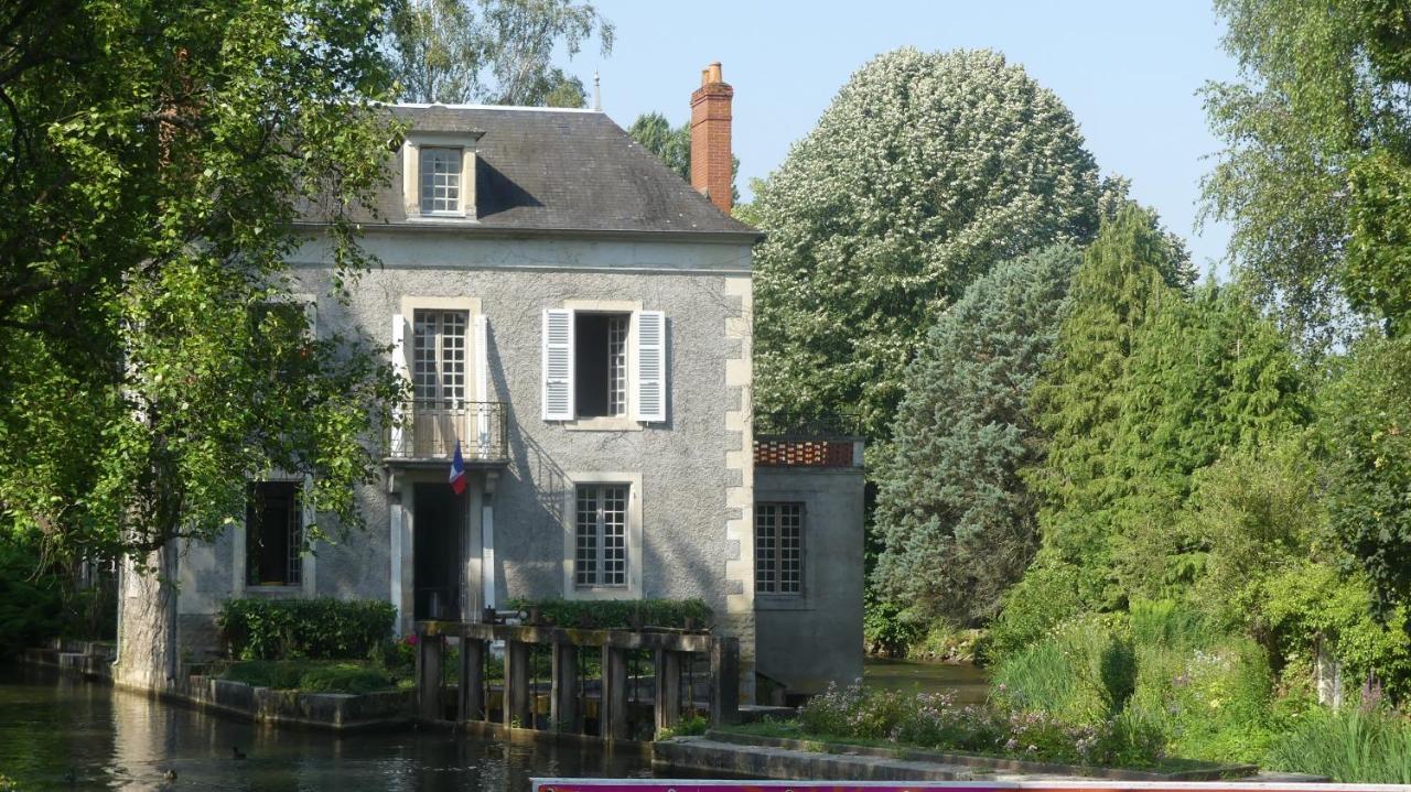 Maison Du Moulin Donzy Eksteriør billede